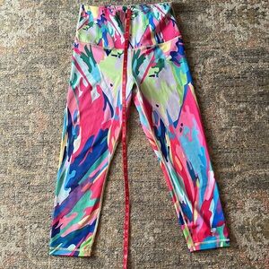 YPG Capri Legging. 80’s Flare. Size M